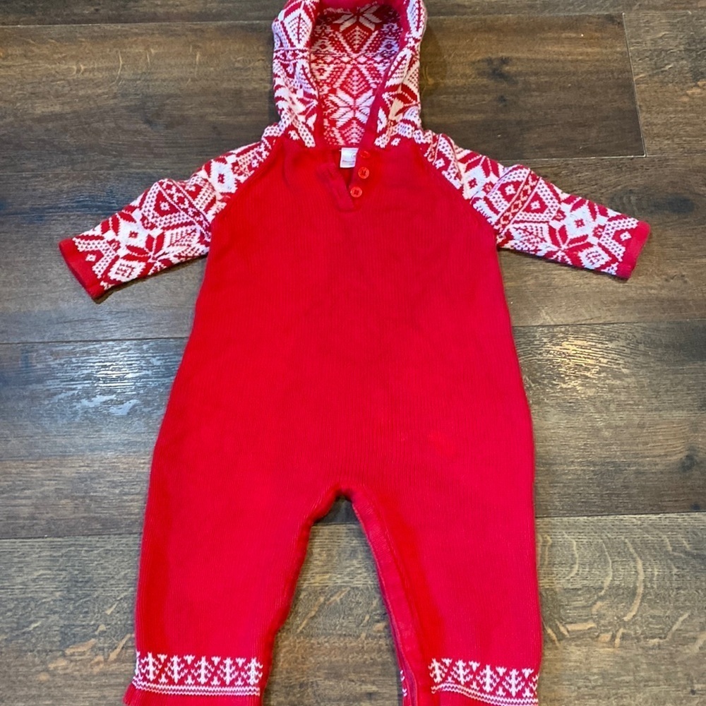 *** Hanna Andersson Christmas sweater sleeper hooded size 80 2 pajamas